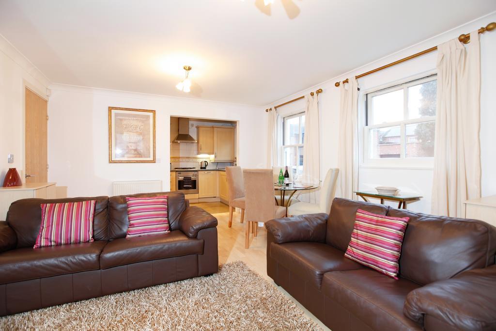 Leamington Spa Apartments ภายนอก รูปภาพ