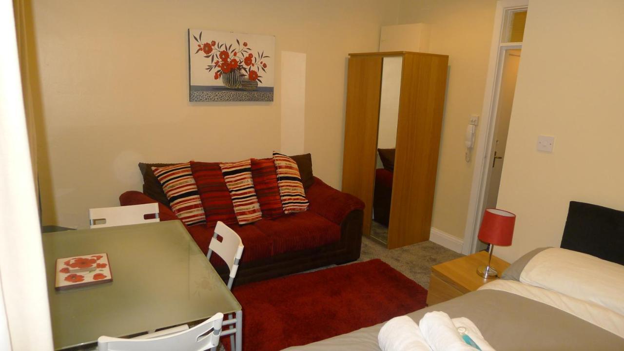 Leamington Spa Apartments ภายนอก รูปภาพ